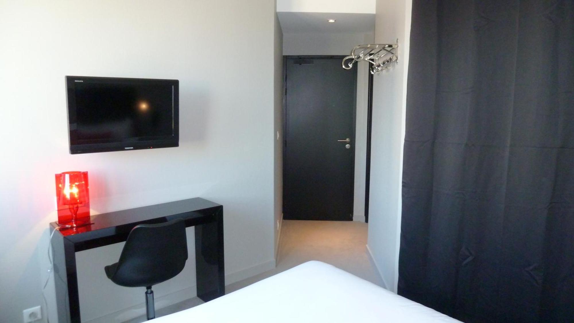 Astrid Hotel Ренн Экстерьер фото
